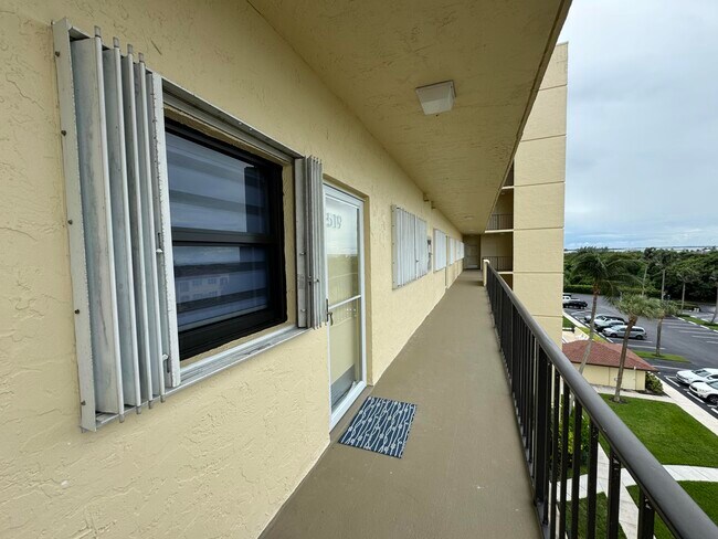 Photo - 7430 S Ocean Dr Unit 519