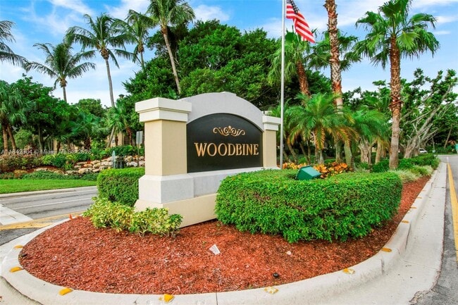 Building Photo - 6047 Seminole Gardens Cir Rental