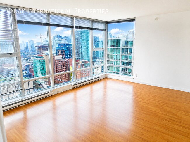 Photo - 2 Bed + Den + Solarium | 2 Bath | Parking | Spectrum