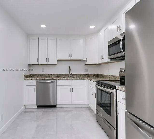 Photo - 2500 Parkview Dr Unit 1705