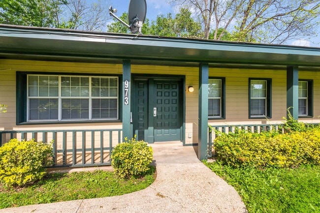 Photo - 973 Parkwood Ct