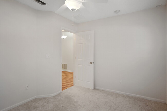 Photo - 1200 Woodchurch Ln