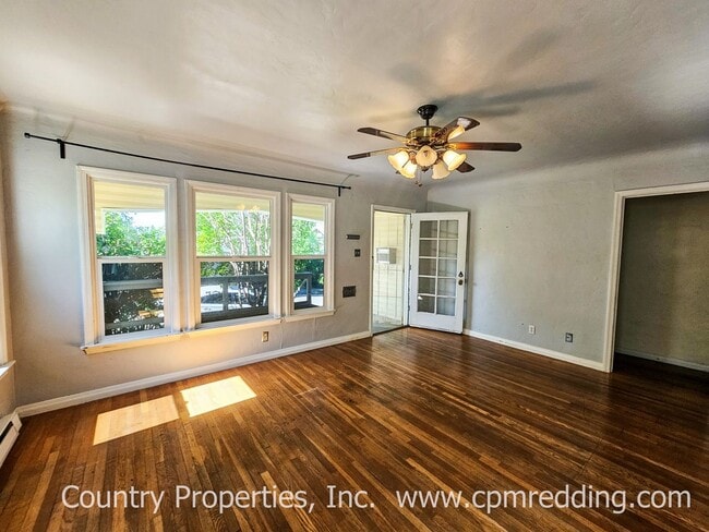 Photo - Downtown 3-Bedroom with Old World Charm and Modern Amenities!