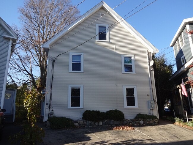 Photo - 11 Playstead Rd Unit 11