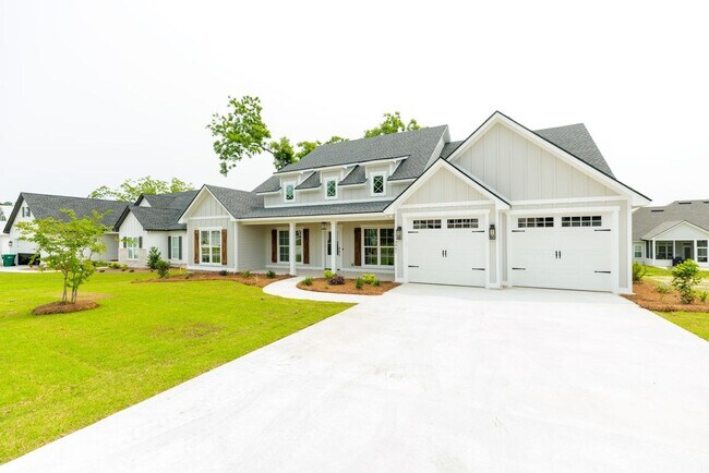 Photo - 3061 Houser Wy