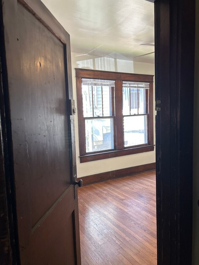 Building Photo - 605 Patel Unit 1