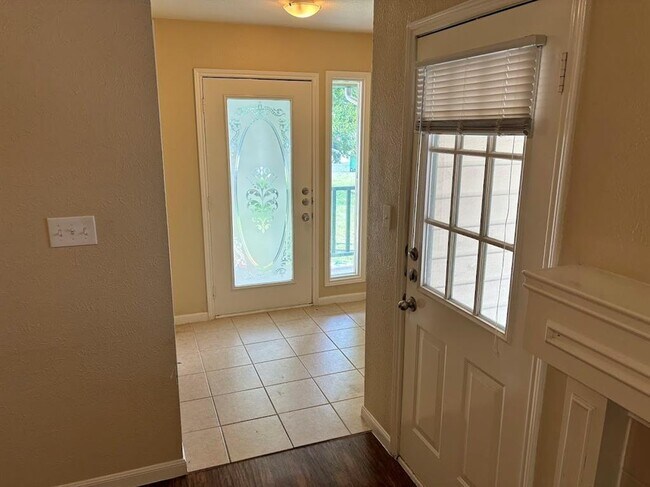 Photo - 2607 Howellwood Wy