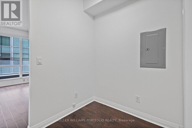 Photo - 220 Victoria St Unité 1002