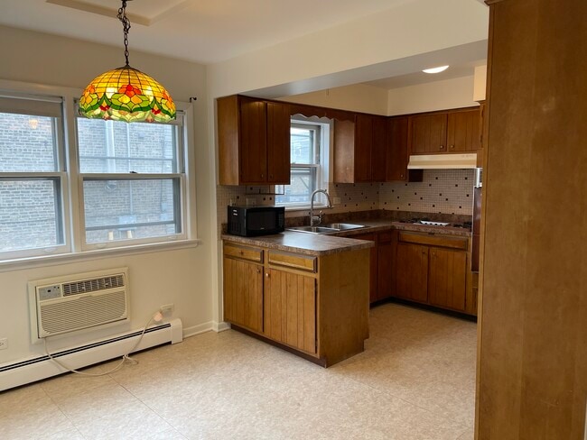 Photo - 4650 N Central Ave Unit 1E