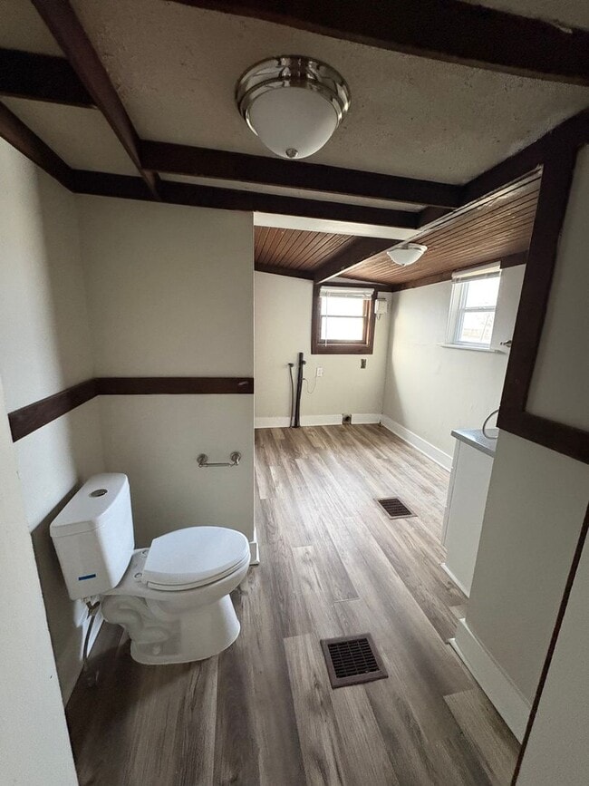 Photo - Spacious 3 Bedroom Home in the Heart of Downtown Delaware, OH!