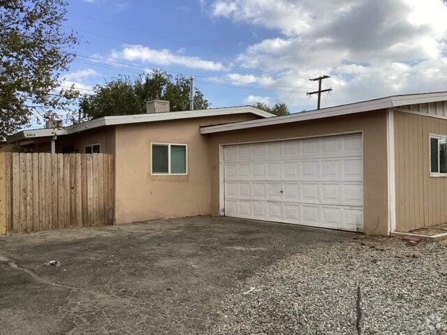 Building Photo - 45414 Corkwood Ave Rental