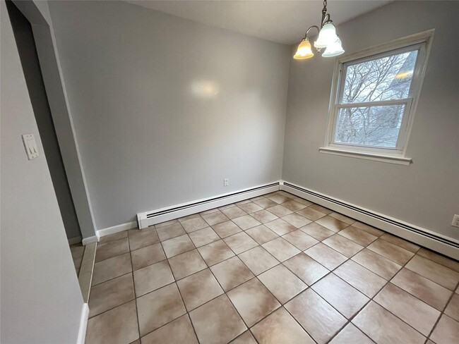 Photo - 146 Primrose Ave Apartment