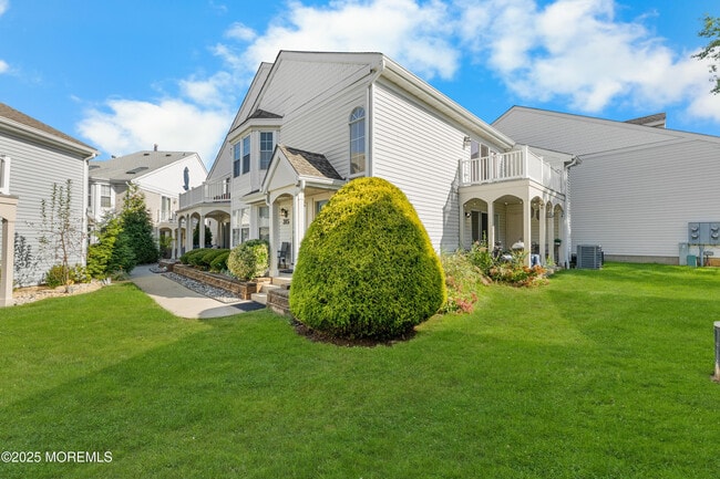 Photo - 316 Tulip Ln