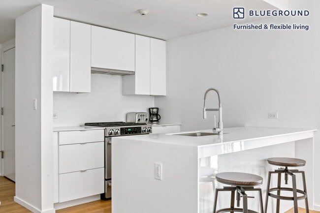 Photo - 26 W Broadway Unidad FL6-ID580