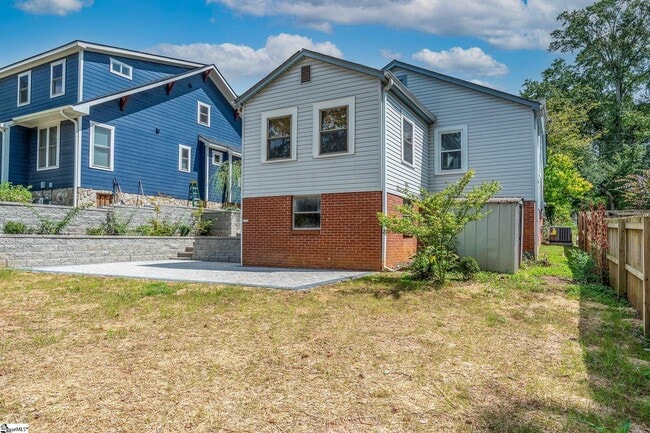 Photo - 202 Briarcliff Dr