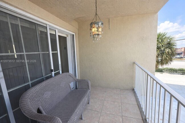Building Photo - 15761 SW 137th Ave Unit 202