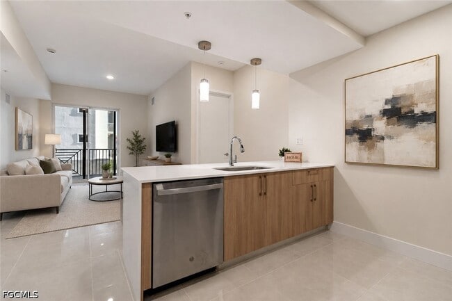 Photo - 26600 Rosewood Pointe Dr Unit B-101