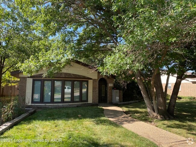 Building Photo - 7111 Imperial Trail Rental