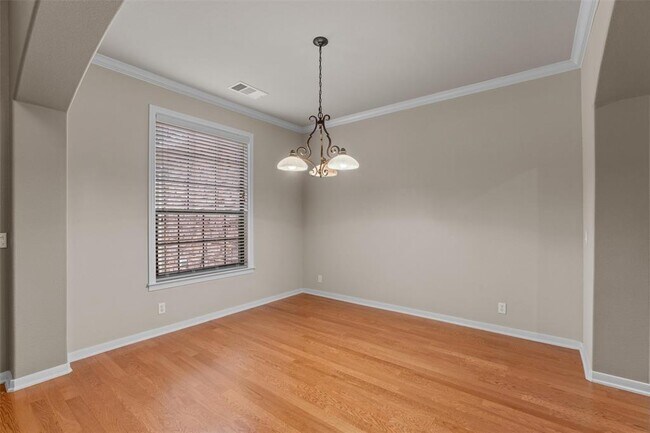 Photo - 4220 John's Light Dr