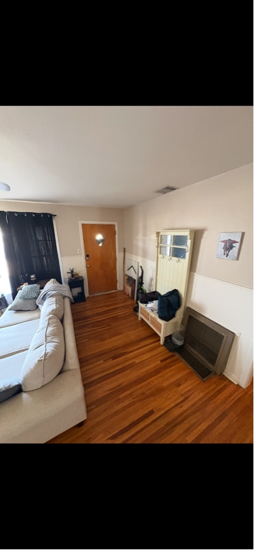 Photo - 3007 47th St