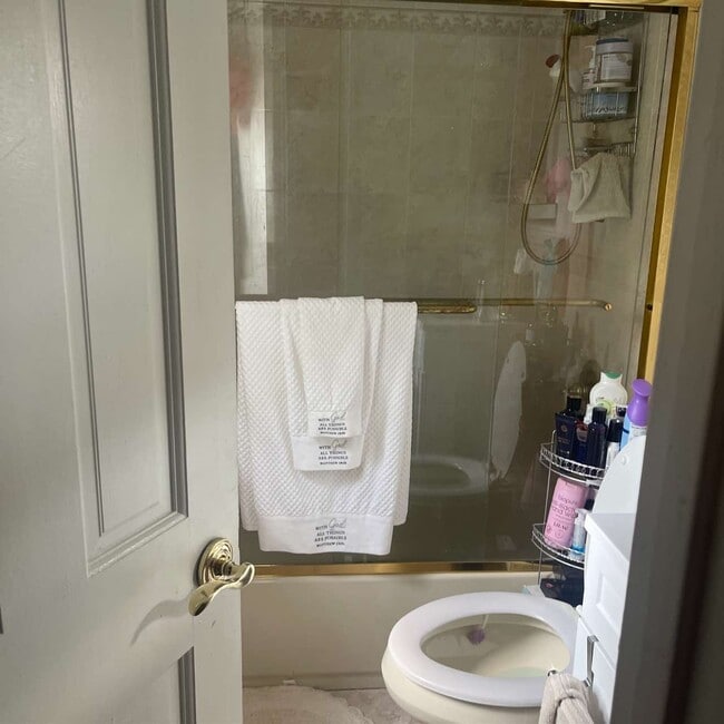 Photo - 6308 Joslyn Pl