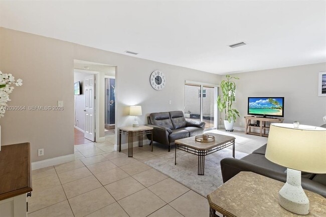 Photo - 4119 Coral Springs Dr