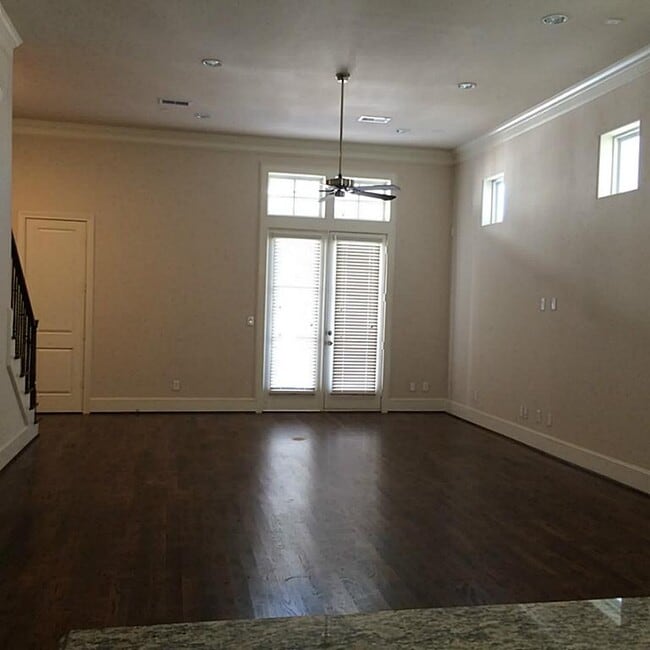 Photo - 2711 Cohn Garden Ln