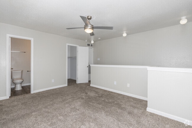 1BR, 1BA - 722SF - Bedroom - Huntington at Stonefield