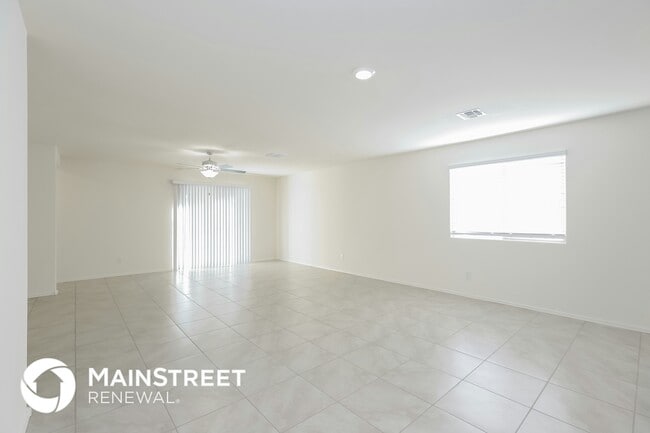 Photo - 25368 W Mahoney Ave