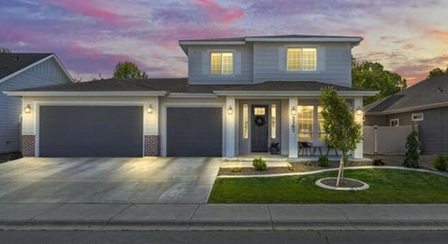 Building Photo - 4 Bedroom Home - Meridian