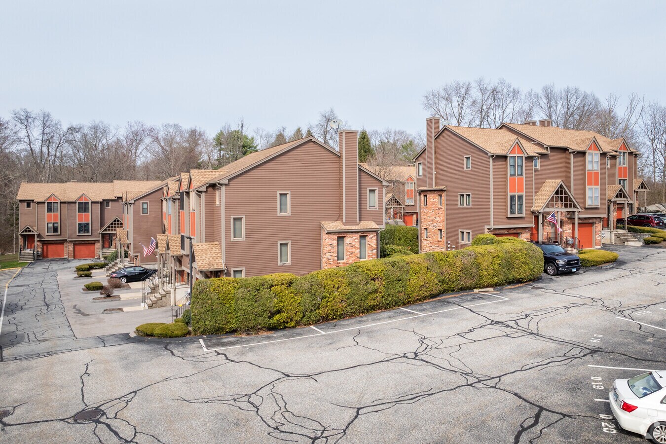 Building 02 - Bean Hill Commons