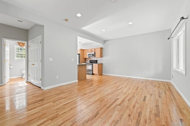 Photo - 436 Jessup Rd