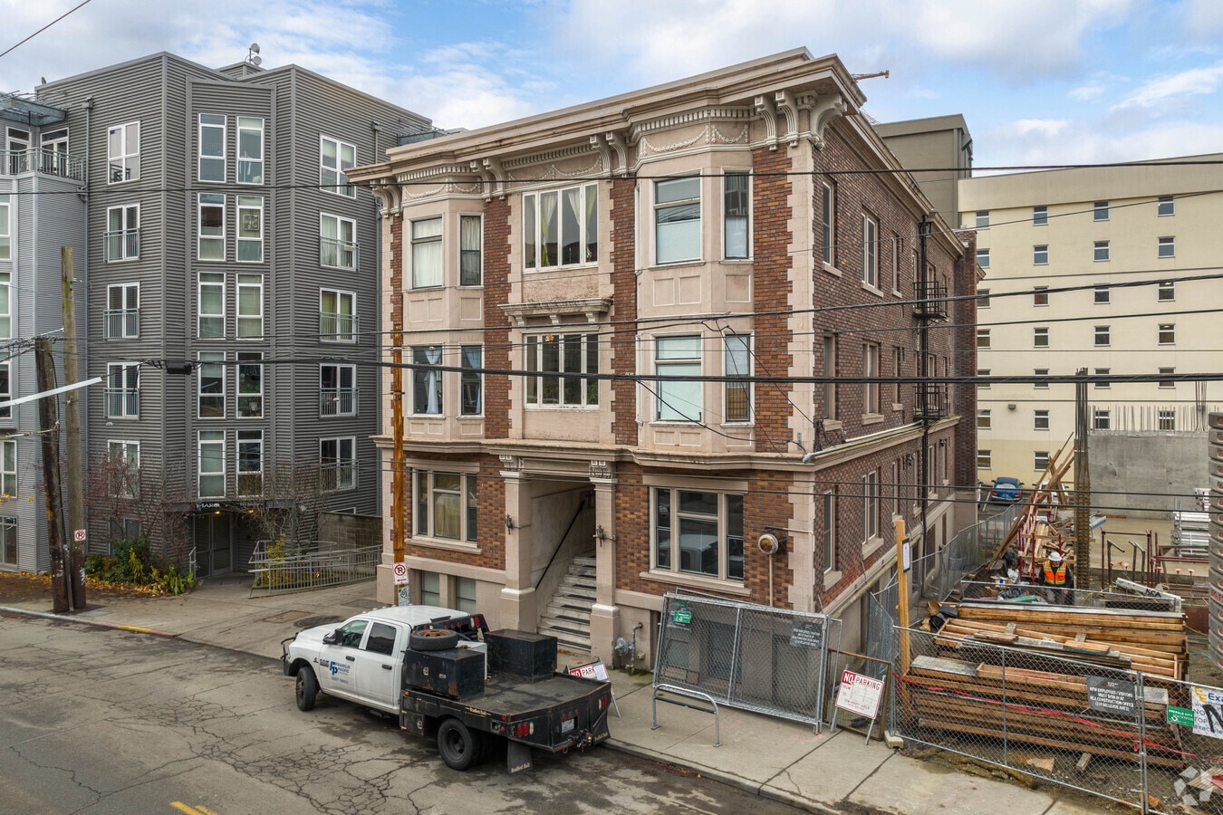 Exterior - Troy Apartments