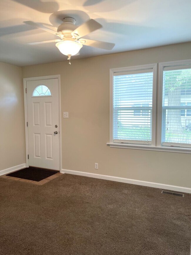 Photo - DEPOSIT MOVES YOU IN! NO RENT UNTIL SEPTEM... House