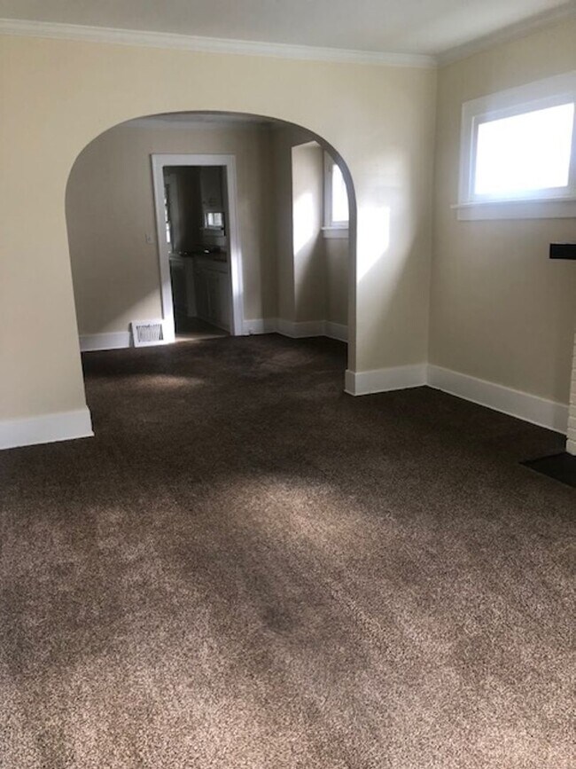 3 Bedroom home in W. Toledo Rental For Rent in Toledo, OH