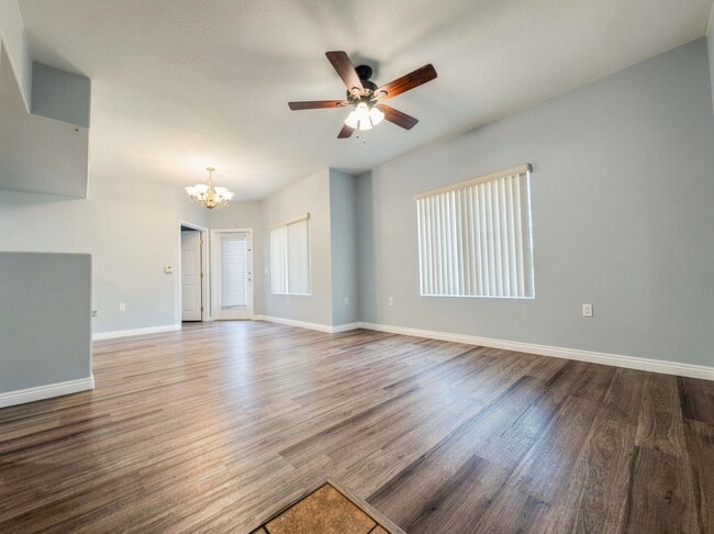10245 S Maryland Pkwy Unit 130