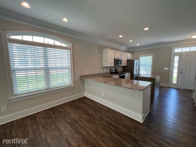 Photo - 3 br, 2.5 bath House - 52 Pisgah Forest Cir