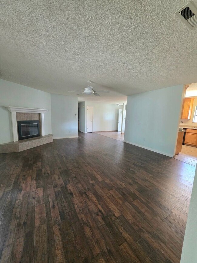 Photo - ***MOVE IN SPECIAL - $500 OFF FIRST MONTHS RENT***4BR/3BA with PRIVATE IN-LAW SUITE / SECOND LIVI...