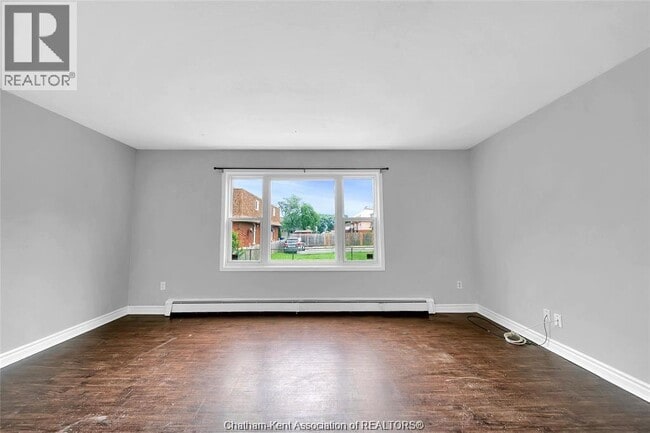 Photo - 40 Beechwood Crescent