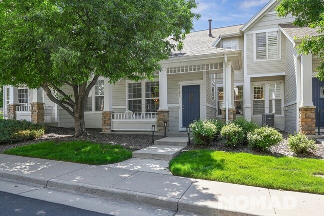 Charming 2BR/2.5Bath Townhome in Lowry! - Charming 2BR/2.5Bath Townhome in Lowry!