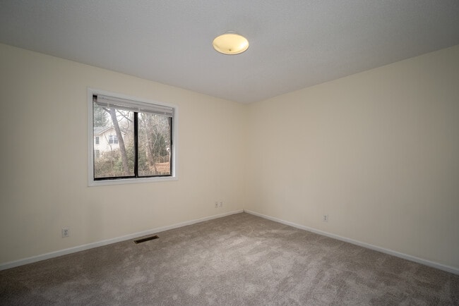 Photo - 72 Greenville Hwy