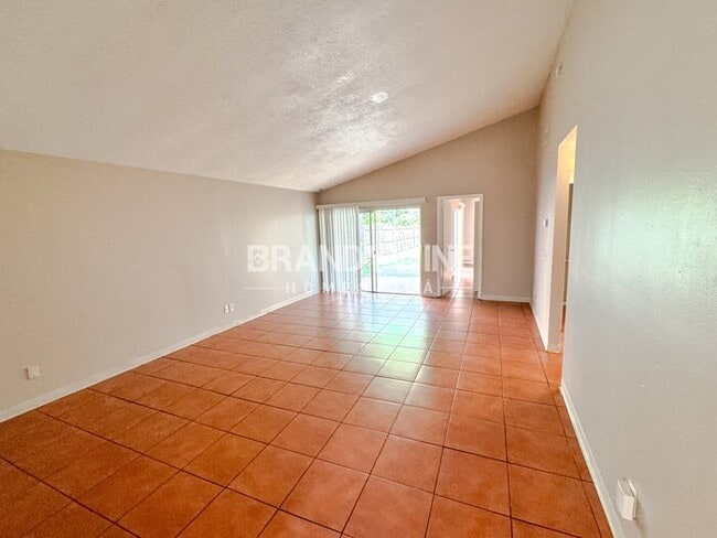 Photo - 7821 Farnsworth Ct