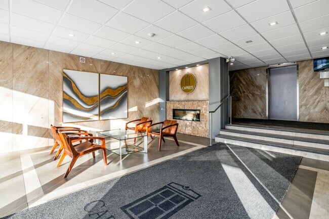 Photo - 30 Tuxedo Court Apartments