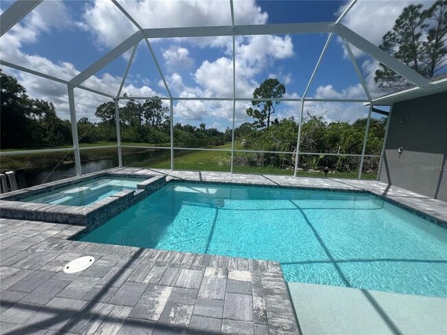 Photo - 133 Thelma Dr