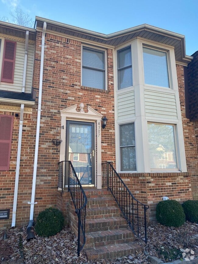 Building Photo - 4307 Manchester Ln Rental