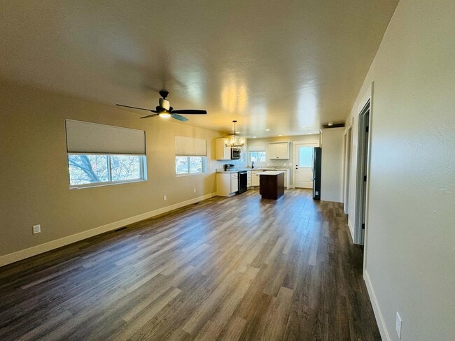3330 Winchell Ln