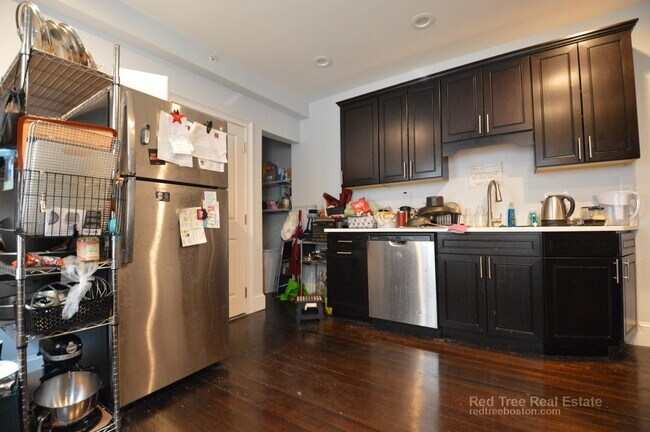 Photo - 74 Weld Hill St Condo Unit 2