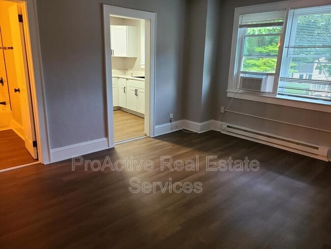 Photo - 1201 Tallwood St