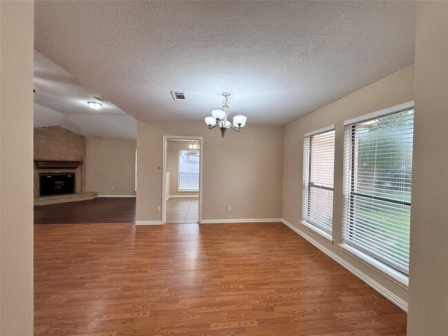Photo - 15231 Cabots Landing Dr