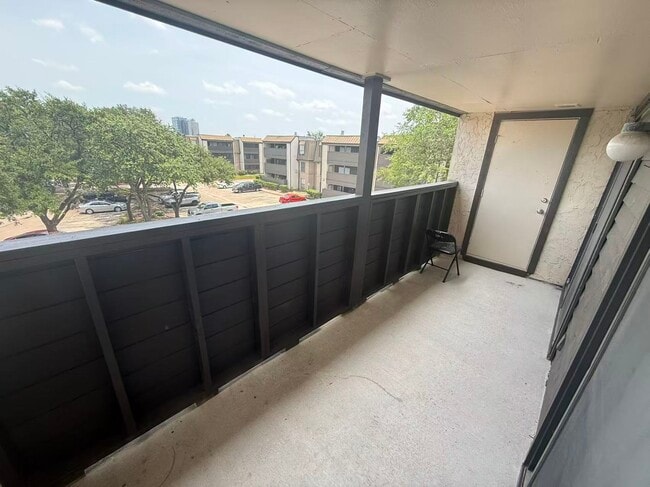 Photo - 3075 Walnut Bend Ln Unidad 36